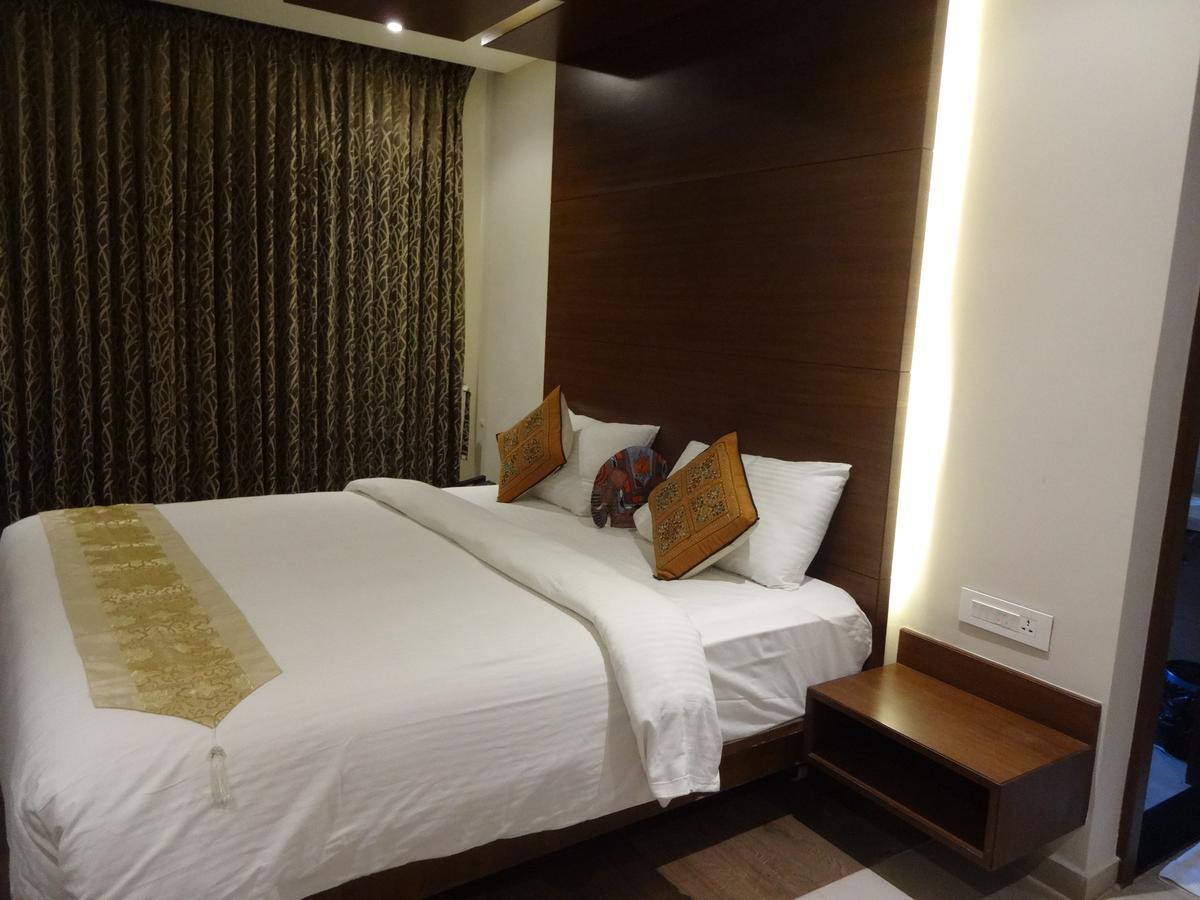 Hotel Shaans Tiruchirappalli Exterior foto