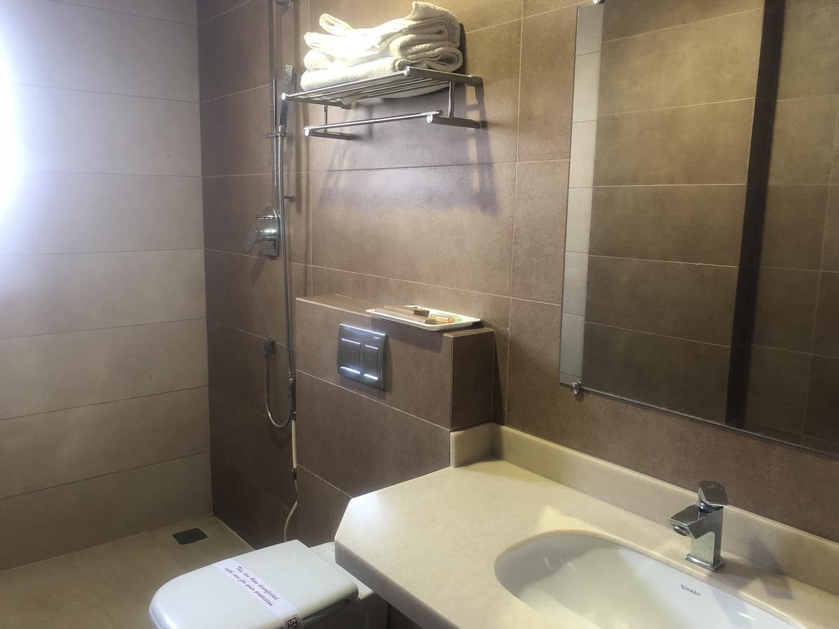 Hotel Shaans Tiruchirappalli Exterior foto